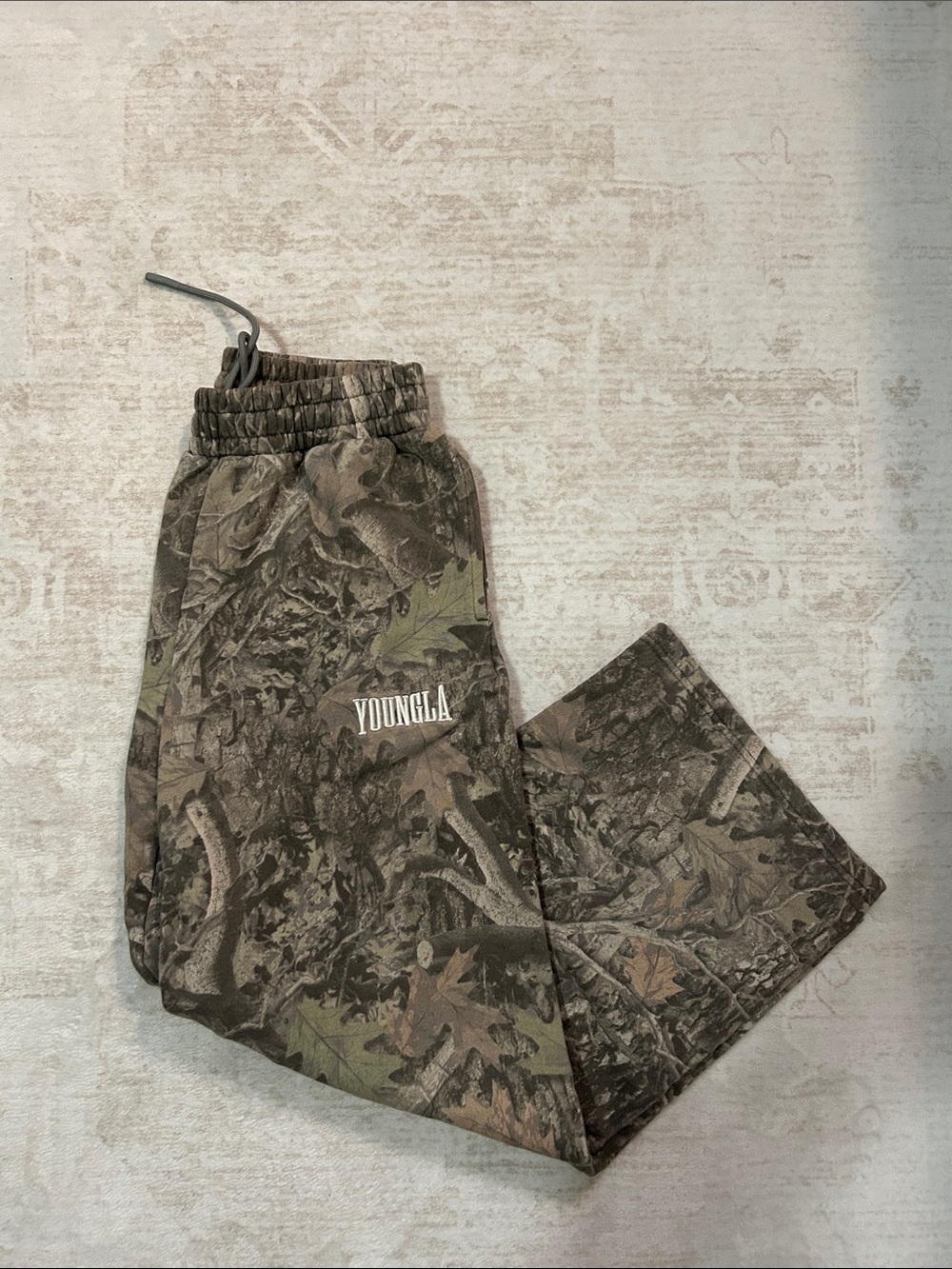 Youngla tree camo baggy sweats 🔥